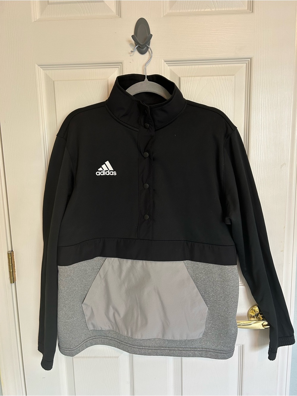 adidas Women’s Black & Gray Half-Snap Pullover Jacket banded Collar Large